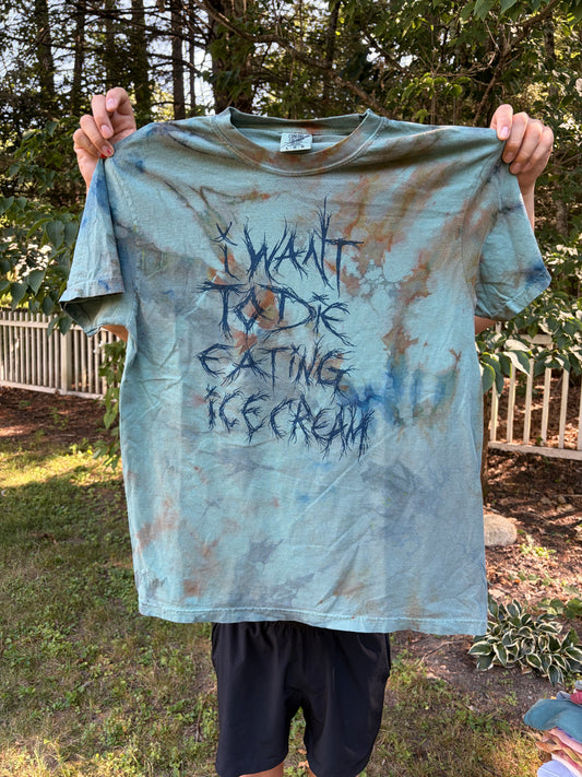 Large "I want to die eating ice cream" T-Shirt